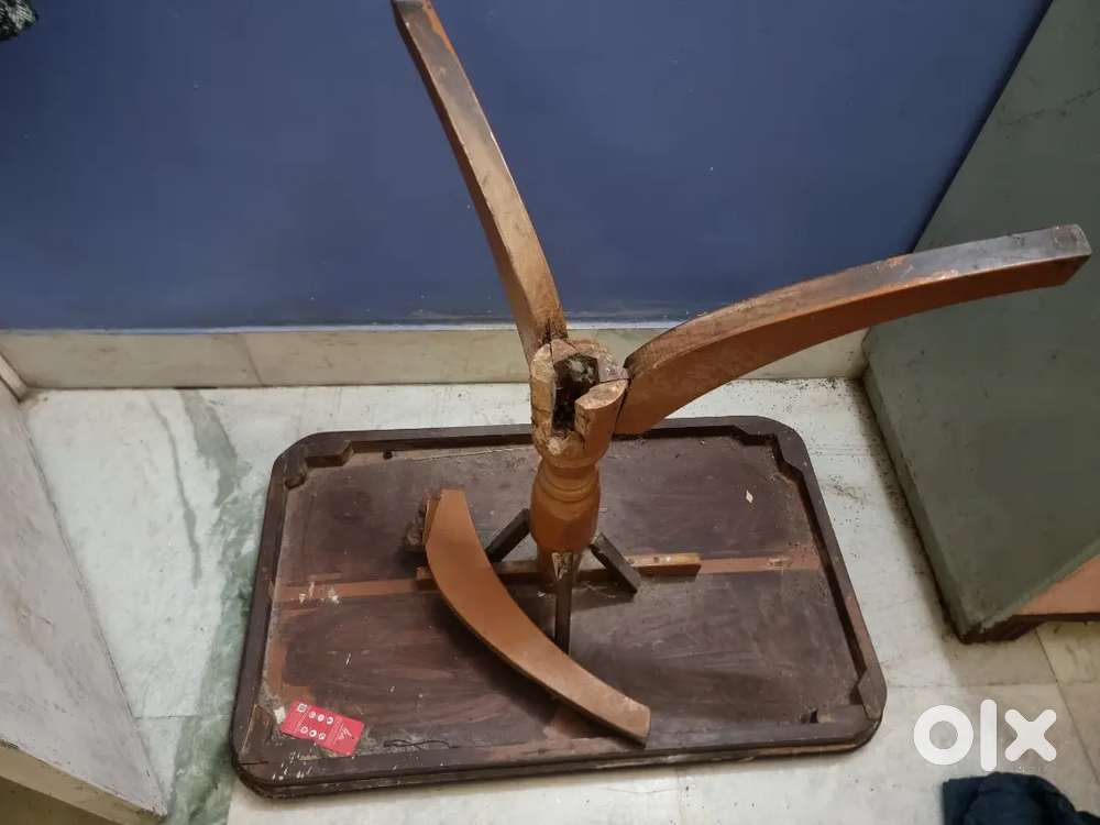 Sagun wood 4 seater table