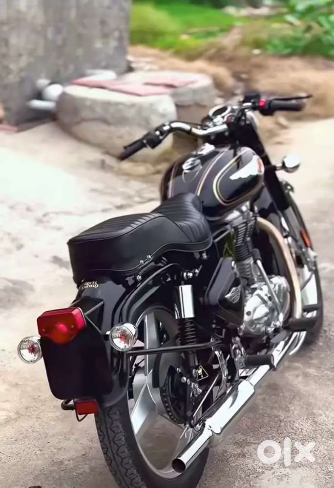 Koi  kami nhi hai paso ki jarurat h