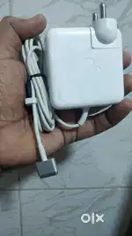 Macbook charger original in a excellent condition