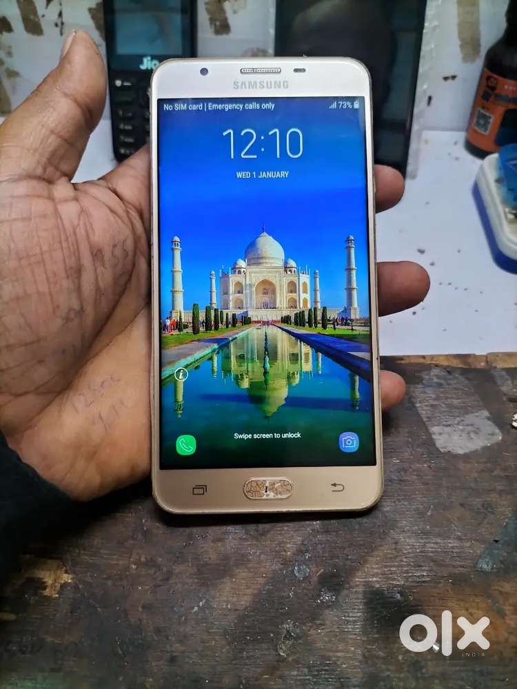 Samsung j 7 prime Frash and orignal lcd none working
