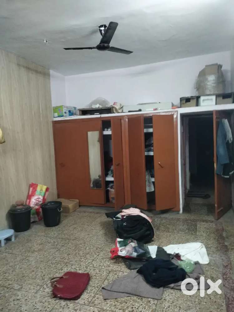 Room partner one boys only