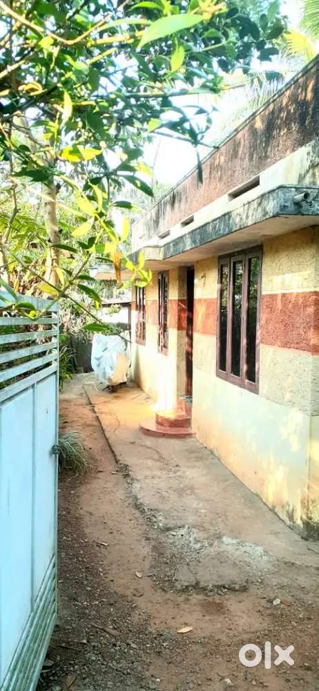 800 SQFT HOUSE FOR SALE , 5 CENT PLOT