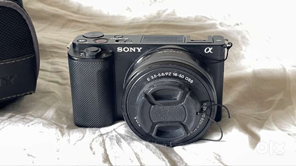 Sony ZV-E10 with Lens + Extra Battery + Mic + Full Kit  28000/-