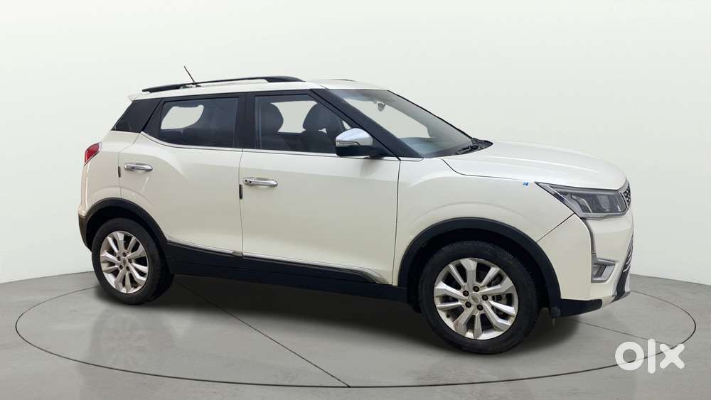 Mahindra XUV300 W8 Diesel, 2019, Diesel