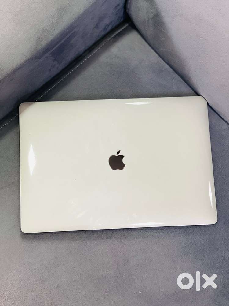 Macbook pro A2141