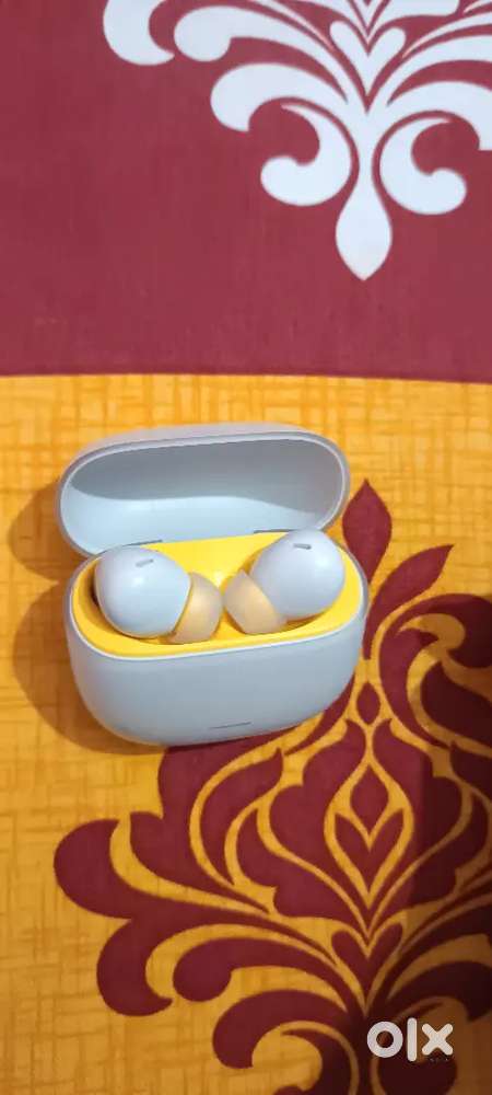 Poco x 1 earbuds
