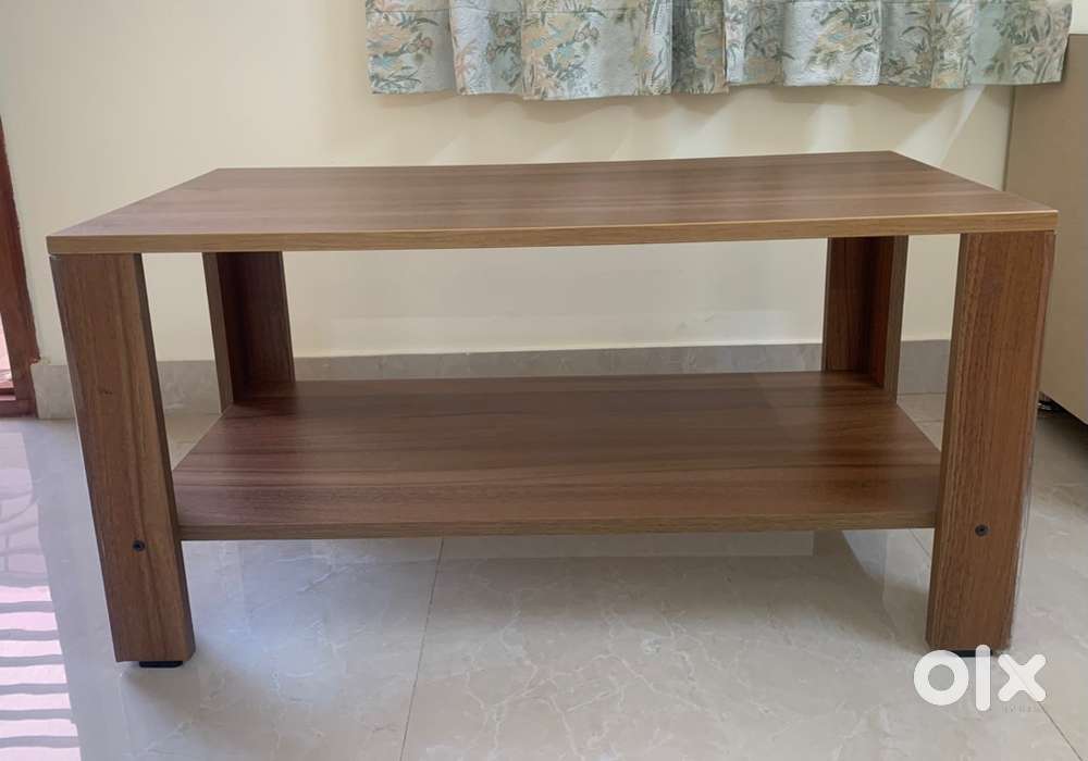 Wooden Tea stand/ teapoy table