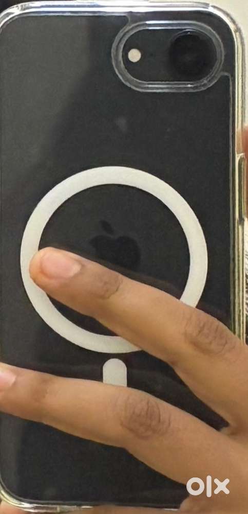 Urgently selling my Iphone 16e