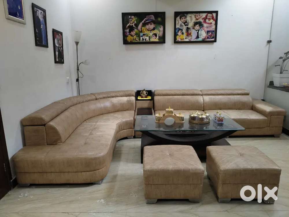 Seven Seaters Sofa with two Puffies 24×24