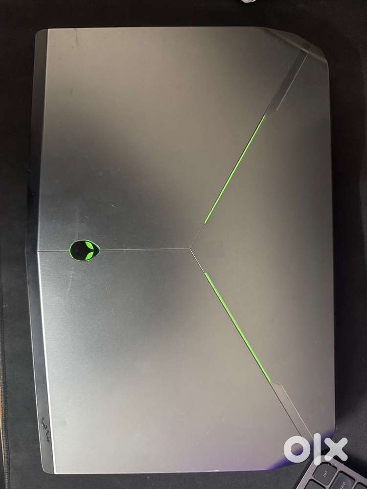 Alienware r2