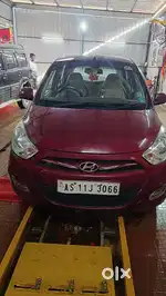 Hyundai i10 Sportz 2014 Petrol Well Maintained,/43,600 km run.