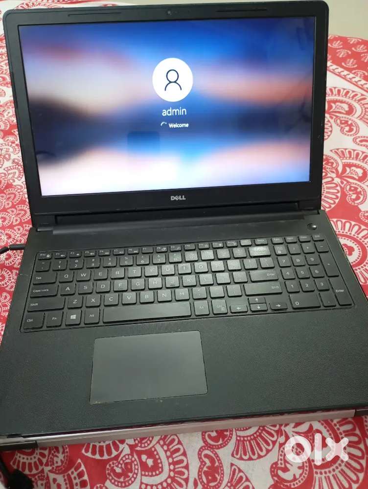 Original Dell Laptop 4STMQ9D
ID: E97588B8 7976 4DEA 9C39 9A313DC093E6