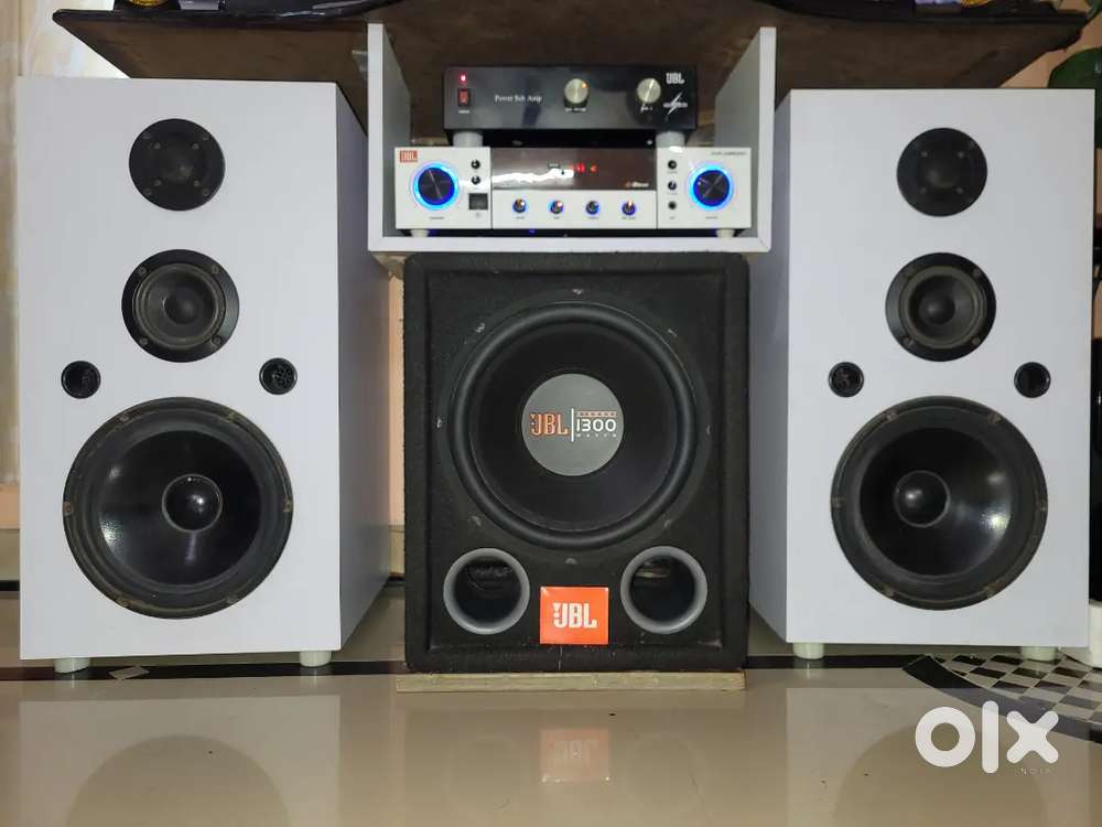 2.1 Amplifier And Speaker System