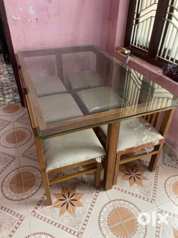 Urgent Sale – Dining Table with 6 Chairs