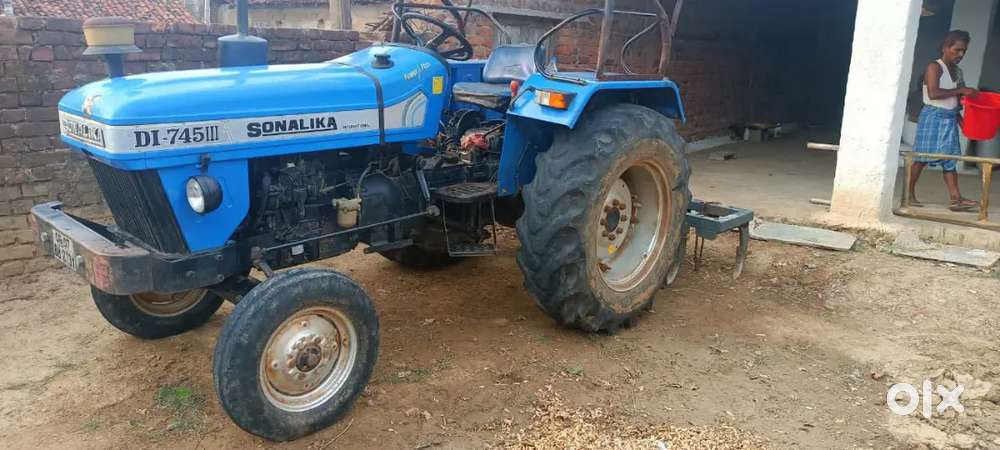 Sonalika DI 745