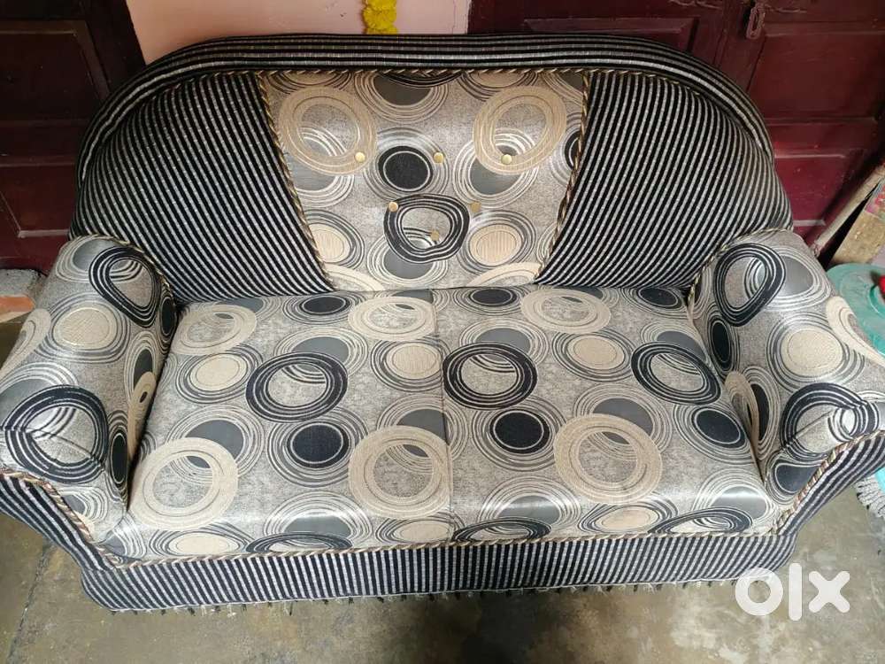 5500rs new sofa