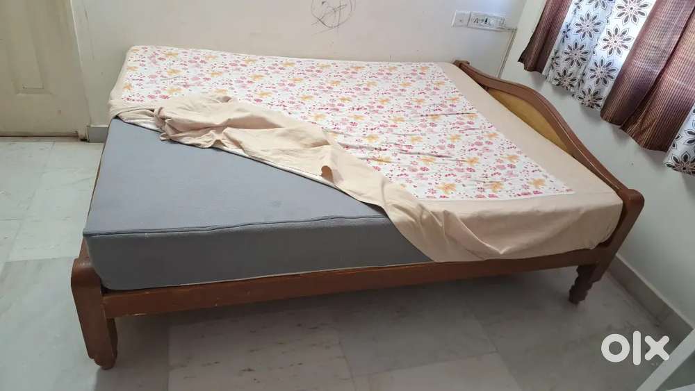 Queen size bed and cot