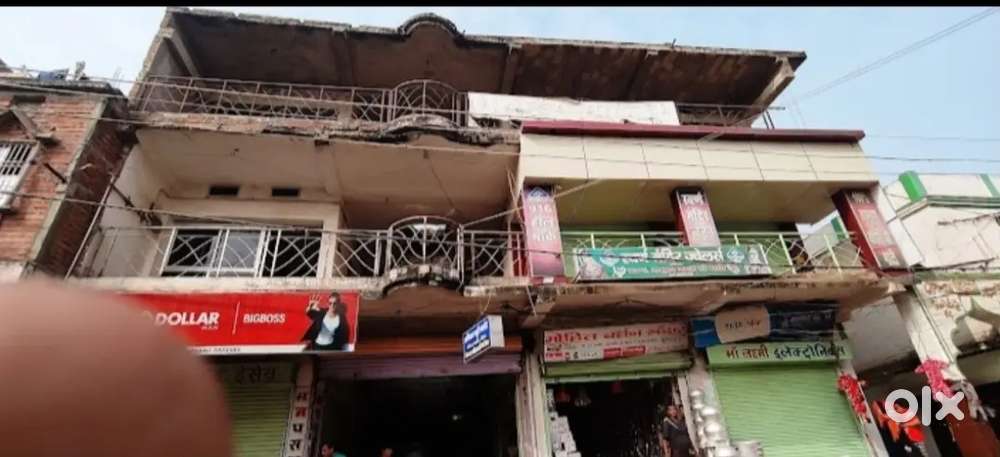 Shop/office for rent, unfinishedcan be modified as per required demand