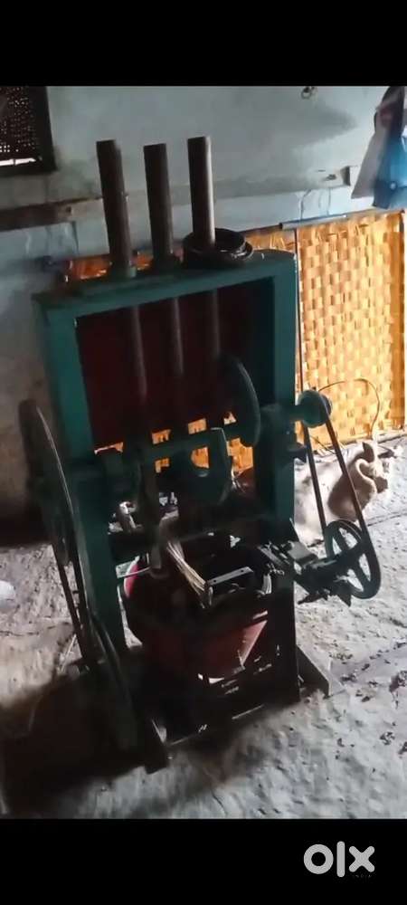 DRY CHILLY SPICY MAKING MACHINE