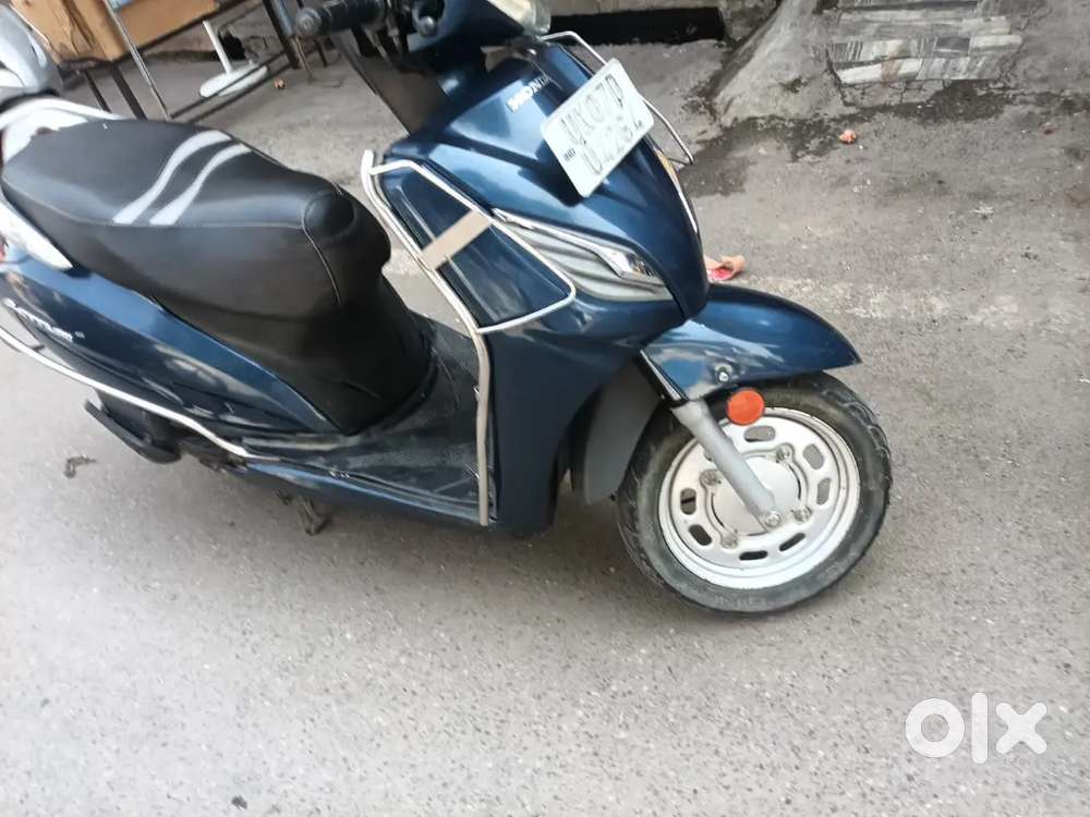 Honda Activa very good condition all' paper cum