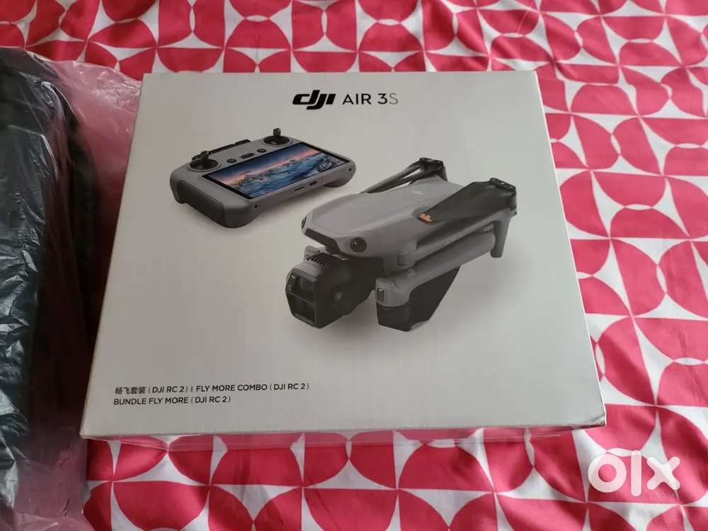 DJI Air 3S - Fly More Combo (RC2) + Hard Case Used