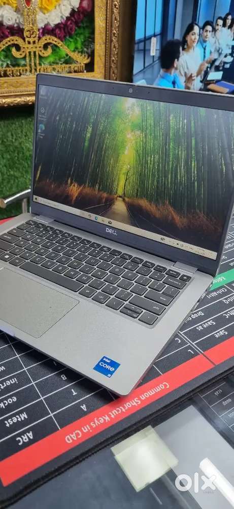 DELL Latitude 5320  i7-11th Gen, 16gb ram 256gb ssd