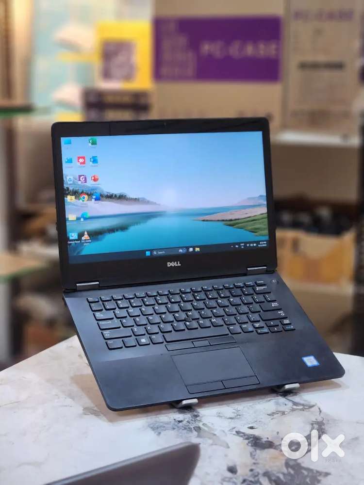 TOUCH SCREEN LAPTOP