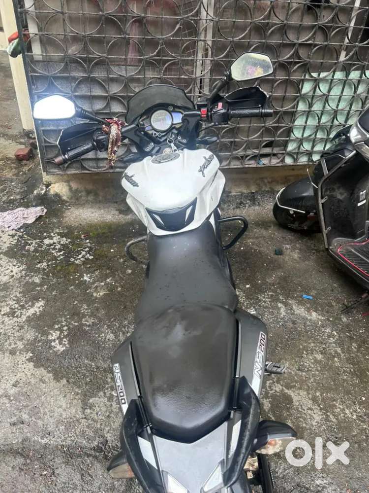 Pulsar NS200 on sell