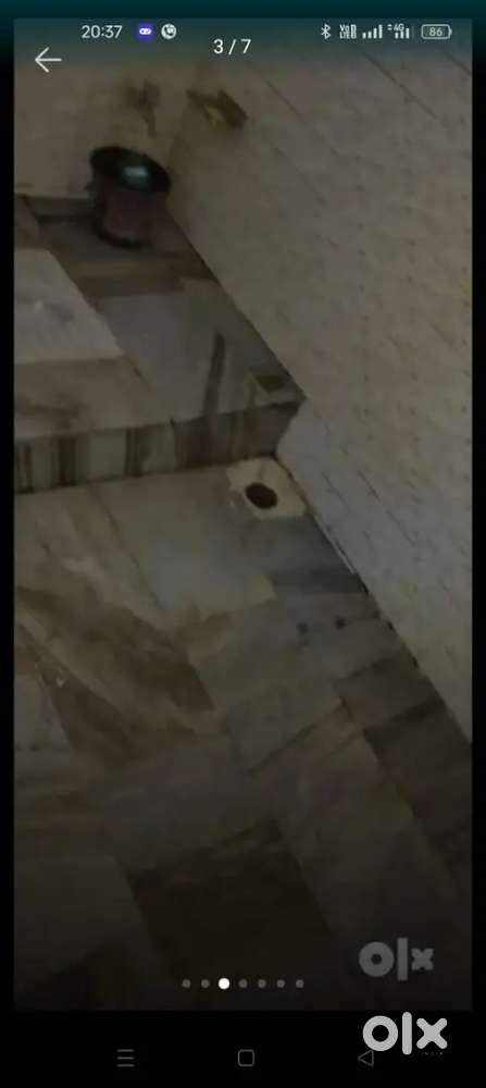 For rent only bachler allowed