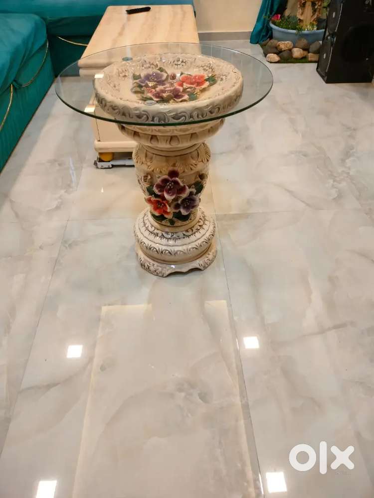 2 side corner ceramic designer table