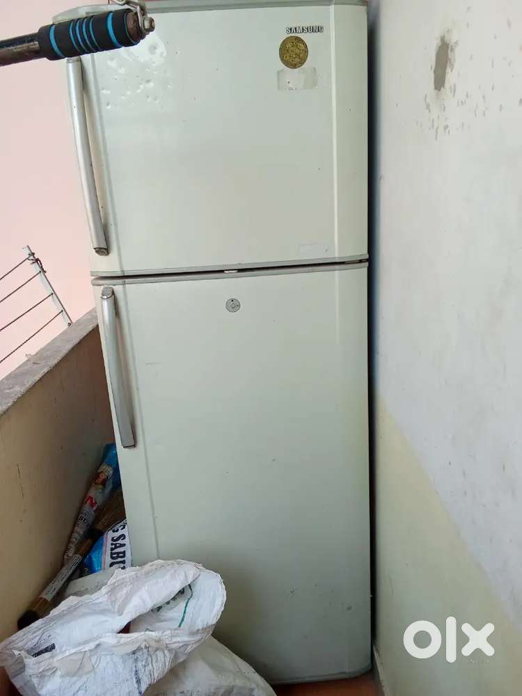 Fridge good condition