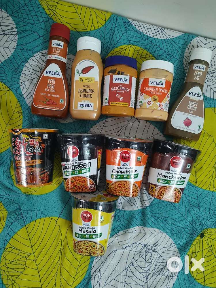 Sauce ketchup instant noodles