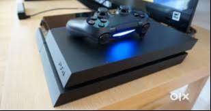 PS4 500GB Console with Dual Controllers & 3 Blockbuster Games (Ready t