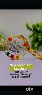 Customised resin art keychain