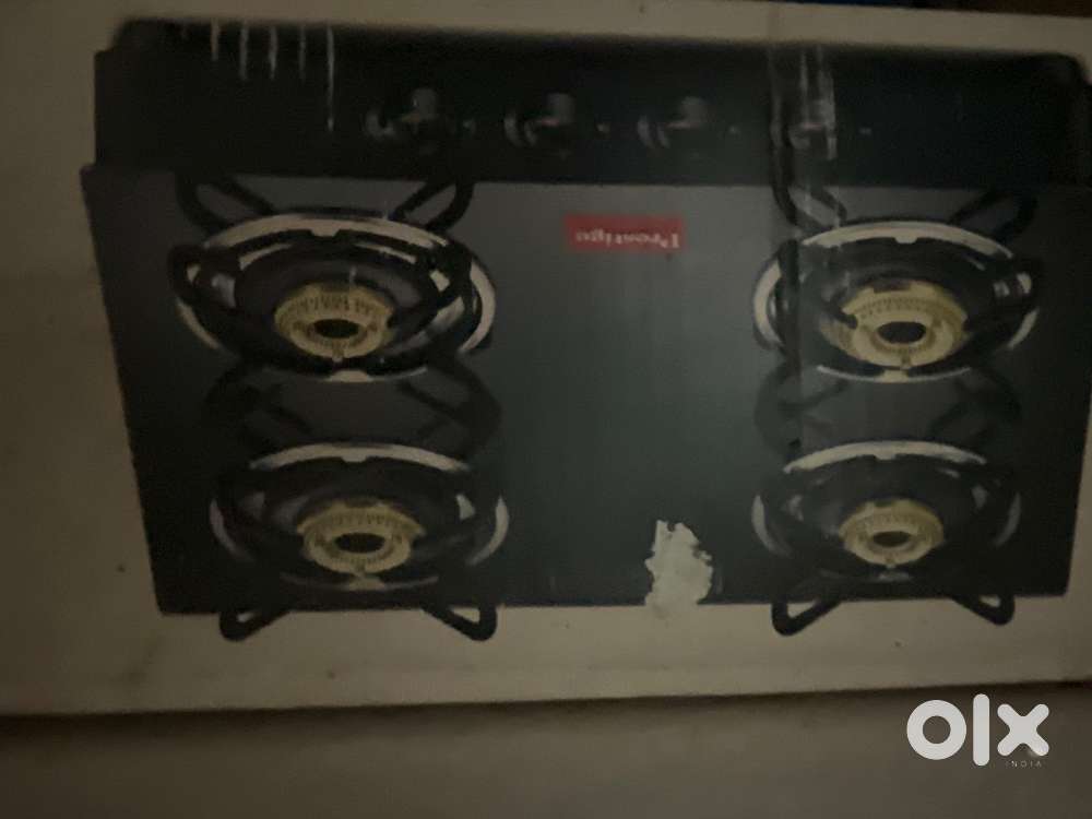 Gas stove 4 burner
