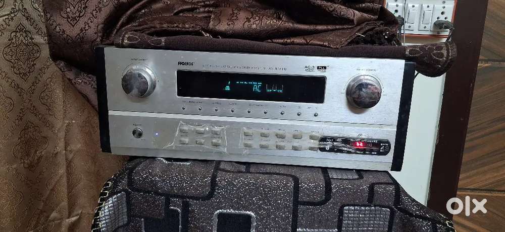 amplifier bahut, he achhi condition jise, lena h*Vahi contact kare