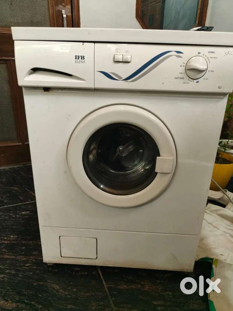 FULLY AUTOMATIC WASHING MACHINE