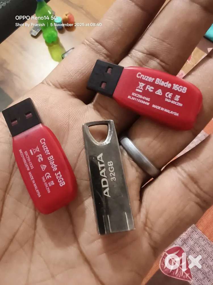 Pendrives 16 gb and 32 gb