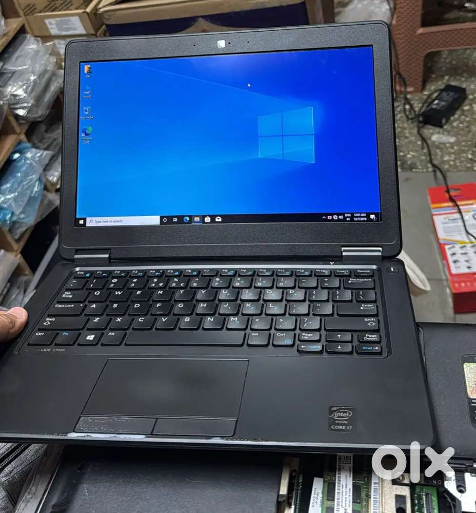 Dell laptop i5 8gb ram 256 gb SSD charger