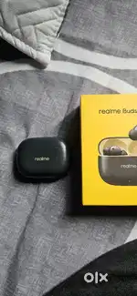 Realme buds earphones
