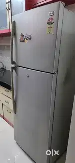 Fridge and gas stove and 2 beds for sale