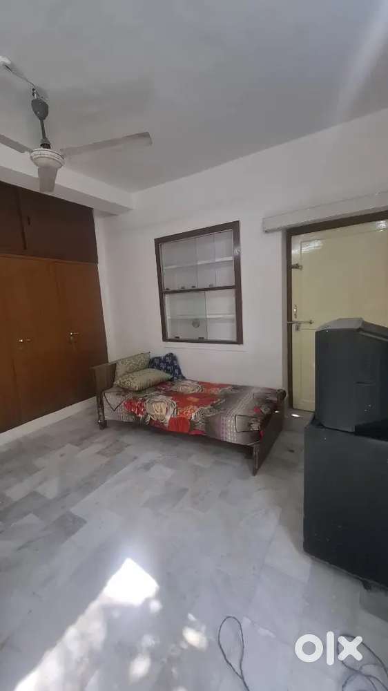 1 BHK furnished Independent House Portion on Ground floor