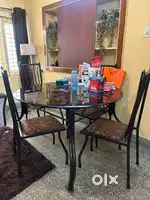 Round Dining Table | 4ft by 4ft diameter | Glass and Metal