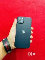 iPhone 13 128 GB variant 5 months old with all accessories