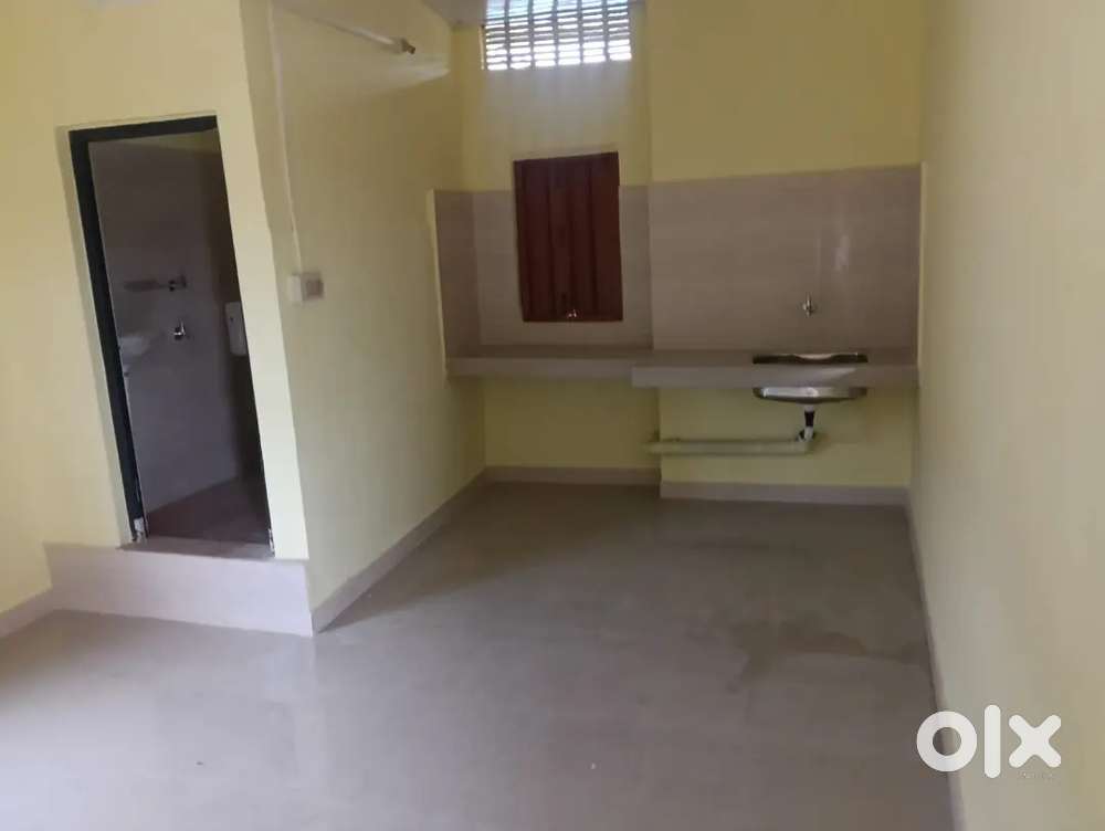 Independent single room for rent at bhangagarh