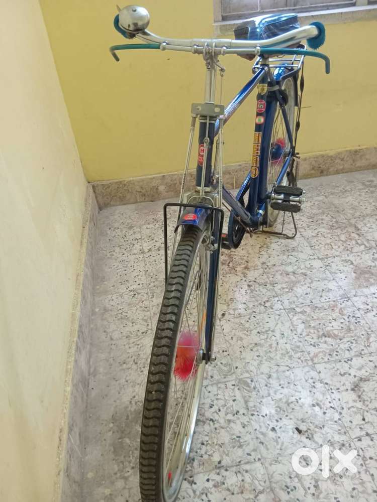 Hero new cycle, never used - showroom condition