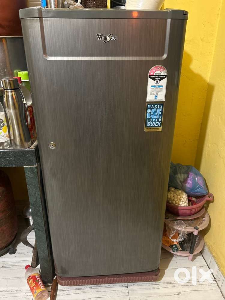 Whirlpool 4 star dual cooling refrigirator