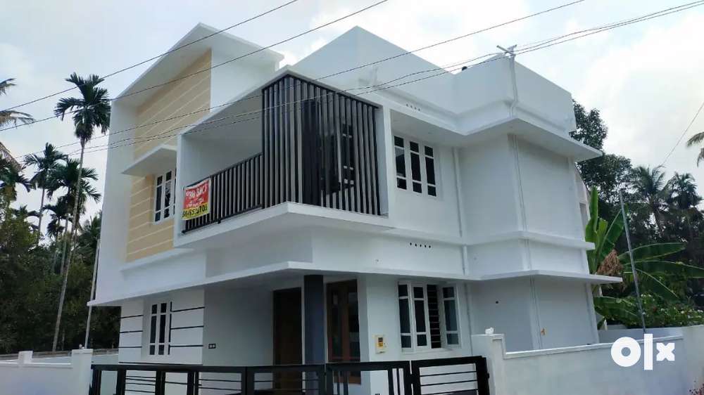 Thripoonithura-udayamperoor (3BHK)-NEW independent villa