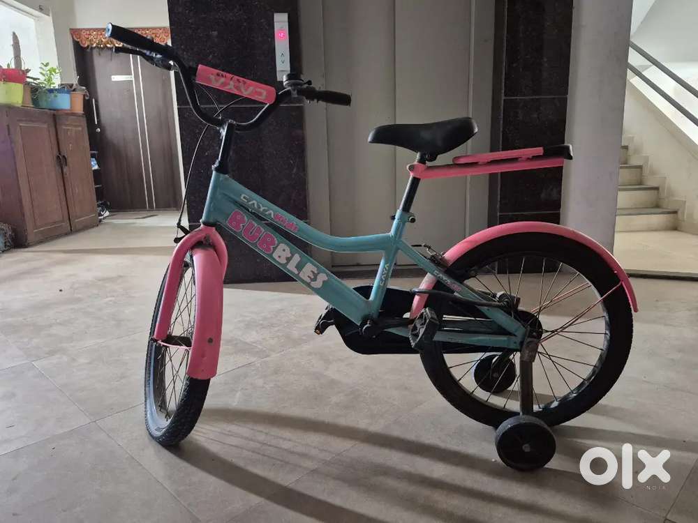 Girl Cycle