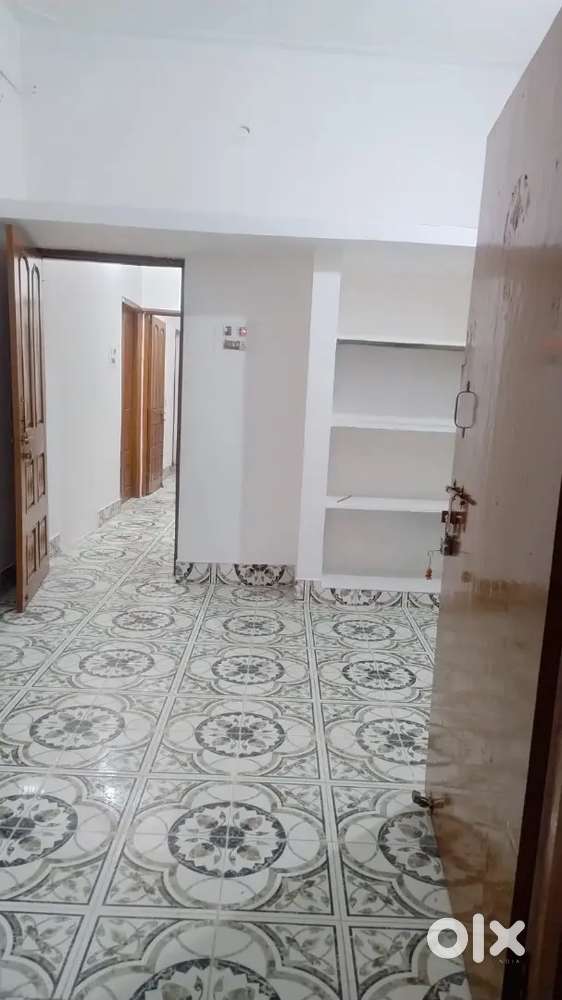 1 BHK house for rent किराए पर उपलब्ध